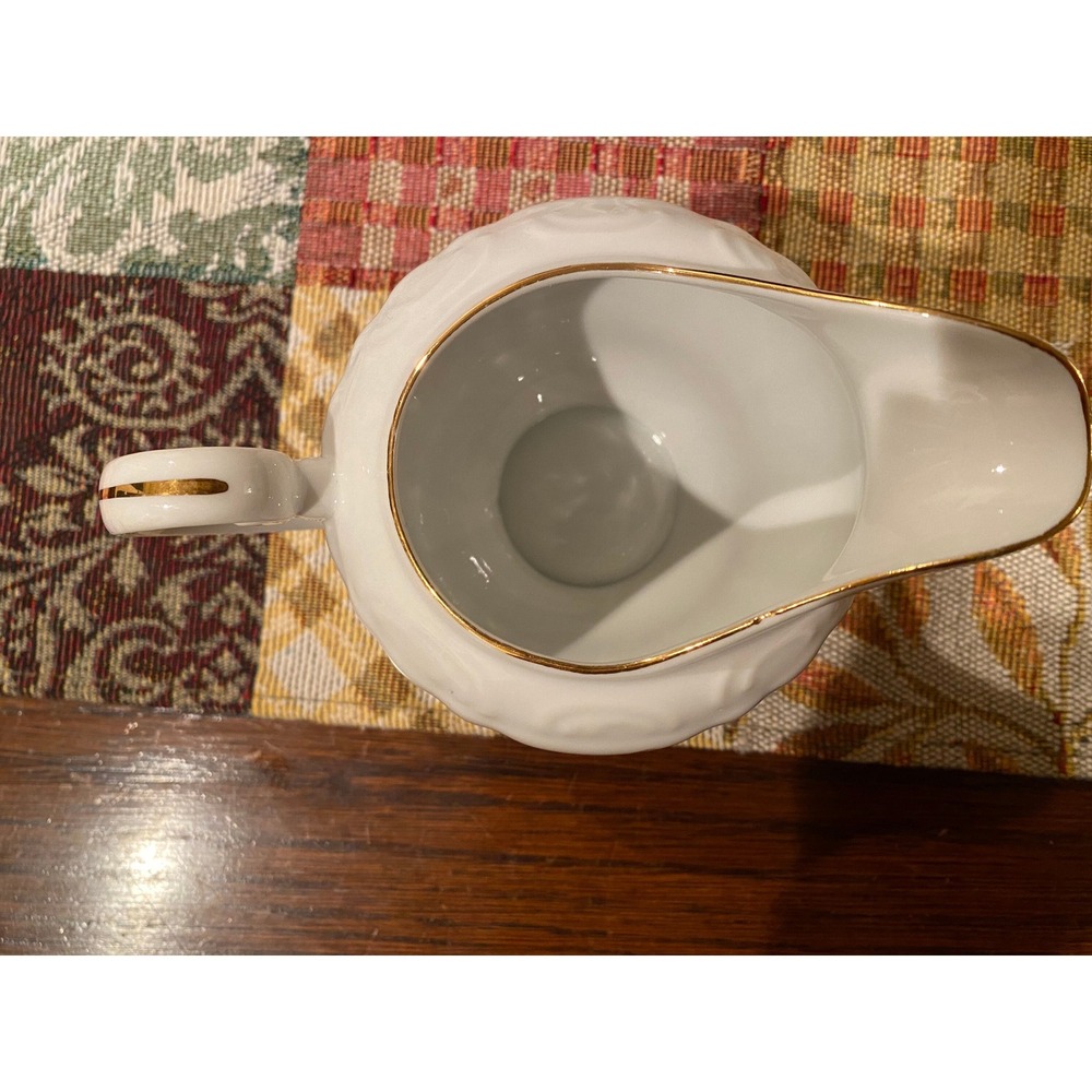 Grant Crest Royal Rose Pattern Creamer, 8 oz; Produced In Japan- Beautiful - Picture 5 of 6